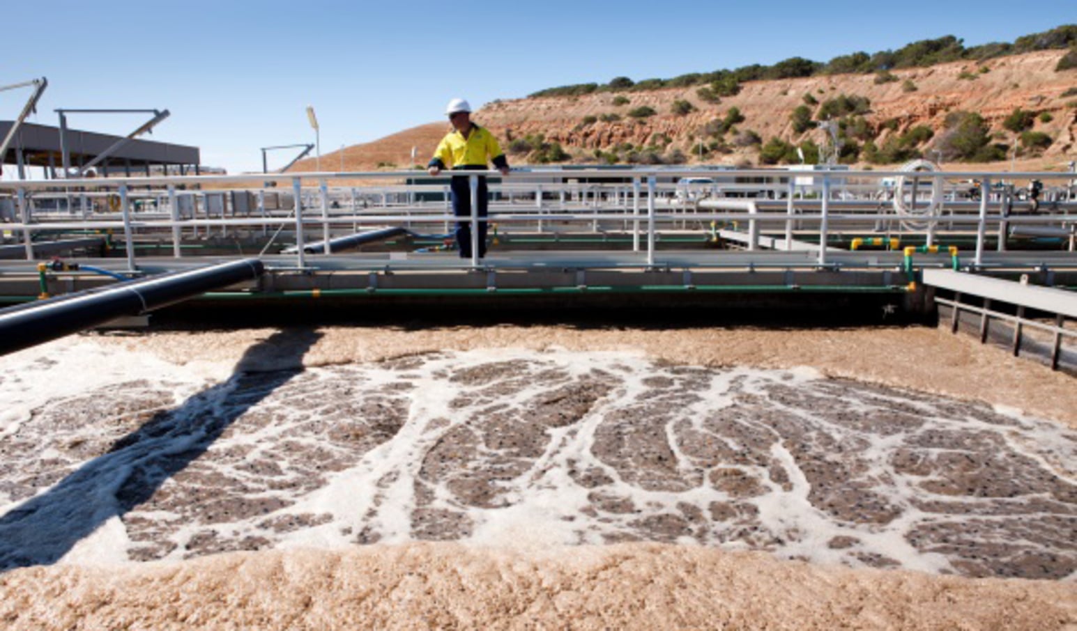 Effectiveness and Benefits of Ozone Filtration for Wastewater Treatment